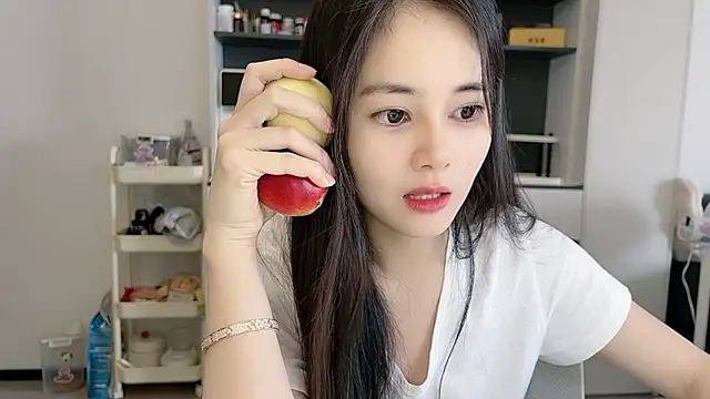 Judy520 online show from 04/22/26, 12:57