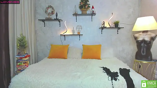 Snapshot of StripBianka chatting on 01/09/25, 01:35 StripBianka online show from 01/09/25, 01:35