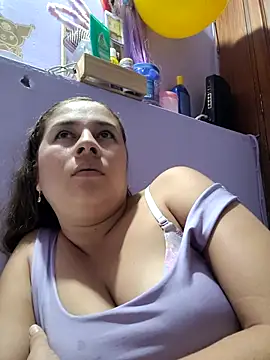 selena gomez2 online show from 09/21/25, 11:06