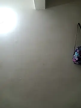 selena gomez2 online show from 10/25/25, 02:08