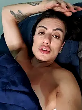 Snapshot of ise_mahh chatting on 02/25/25, 11:00 ise mahh online show from 02/25/25, 11:00