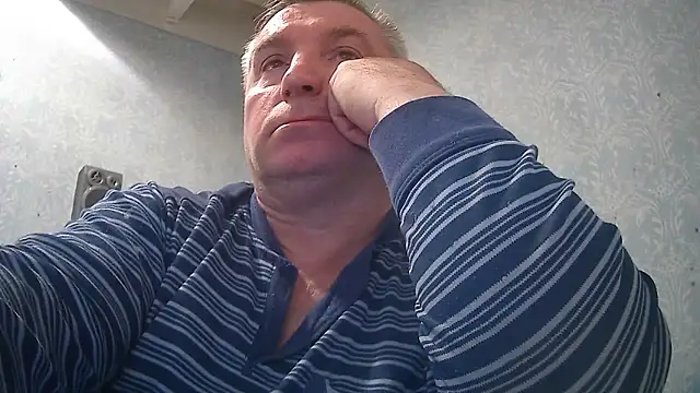 GYurmoka70 online show from 10/04/25, 08:07