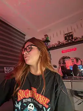 crystal bunny7 online show from 12/02/25, 02:50