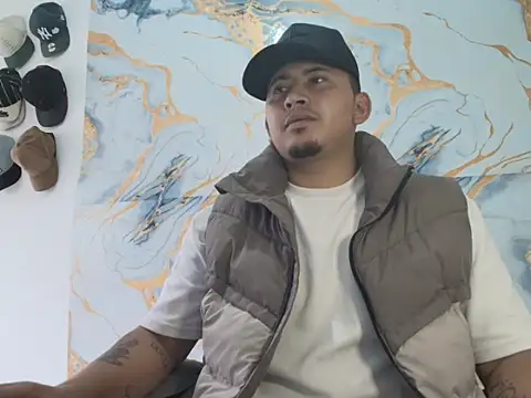 myke andrade online show from 04/15/26, 08:09