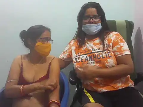 Snapshot of gyanvi1 chatting on 02/01/25, 02:13 gyanvi1 online show from 02/01/25, 02:13