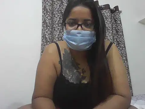 Snapshot of gyanvi1 chatting on 07/15/26, 03:06 gyanvi1 online show from 07/15/26, 03:06