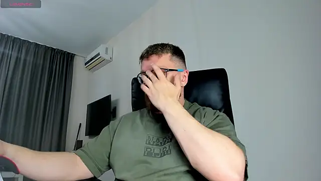 Findom guy online show from 03/20/26, 11:04