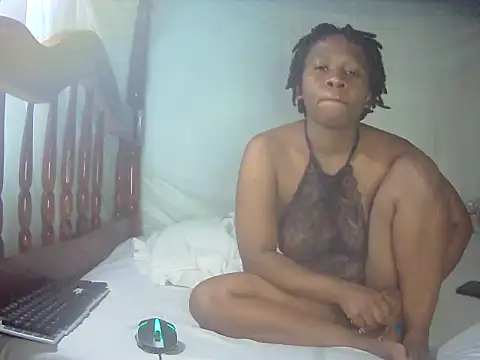 Queentesi online show from 09/16/25, 10:05