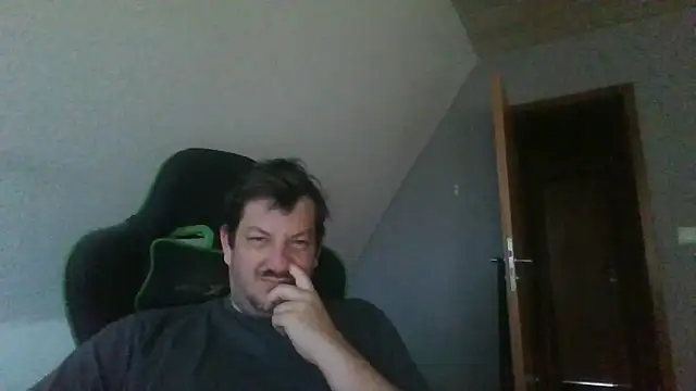Golffahrer1982 online show from 05/31/26, 07:26