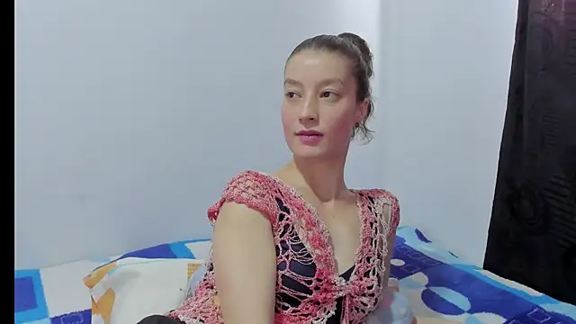 MiiaVolkova online show from 11/24/25, 05:34