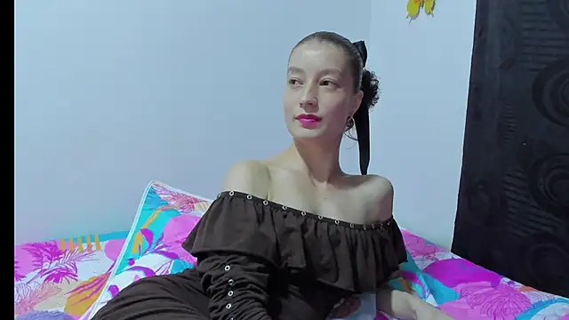 MiiaVolkova online show from 02/25/26, 11:58