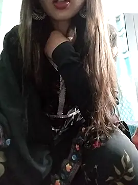 Noor Darliing online show from 02/12/25, 03:27