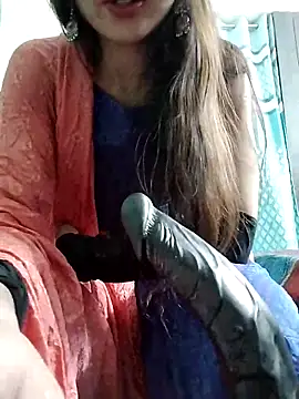 Noor Darliing online show from 02/13/25, 03:24