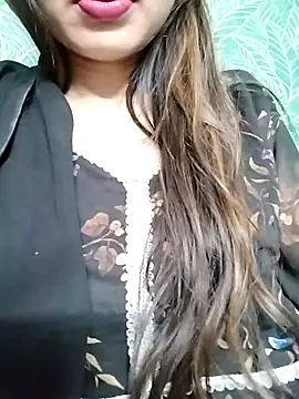 Noor Darliing online show from 02/19/25, 09:47