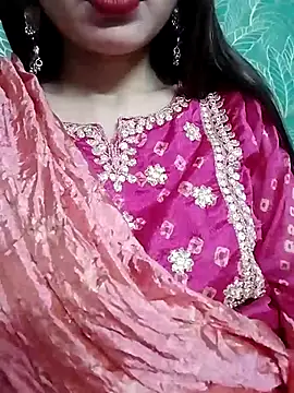 Noor Darliing online show from 02/25/25, 09:24