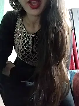 Noor Darliing online show from 09/09/25, 03:11