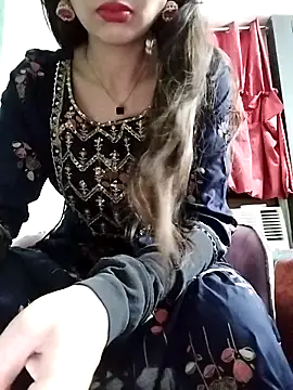 Snapshot of Noor_Darliing chatting on 05/01/26, 03:38 Noor Darliing online show from 05/01/26, 03:38