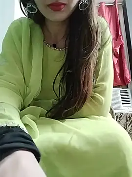 Snapshot of Noor_Darliing chatting on 05/22/26, 03:50 Noor Darliing online show from 05/22/26, 03:50