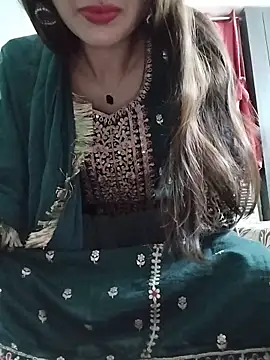 Snapshot of Noor_Darliing chatting on 06/09/26, 03:34 Noor Darliing online show from 06/09/26, 03:34
