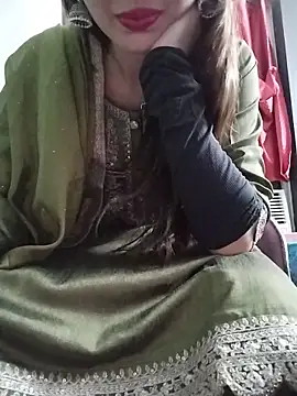 Snapshot of Noor_Darliing chatting on 06/15/26, 03:25 Noor Darliing online show from 06/15/26, 03:25