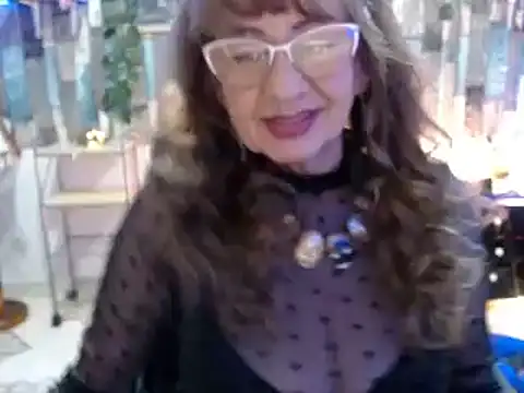 KarimaSarabe online show from 02/19/25, 08:41