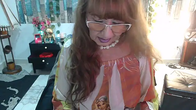 KarimaSarabe online show from 10/01/25, 09:10