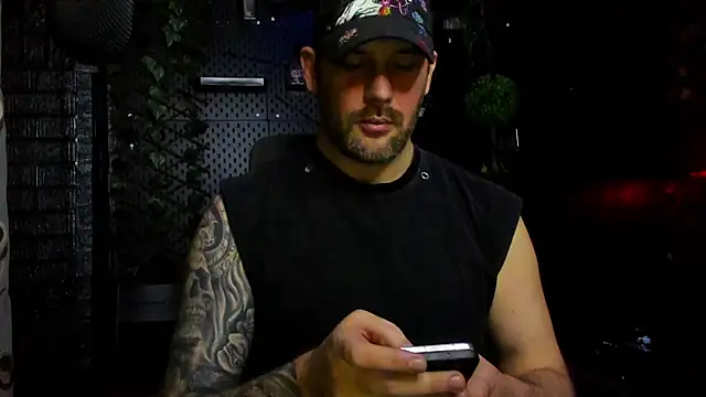 LexXHardy online show from 04/19/26, 06:10