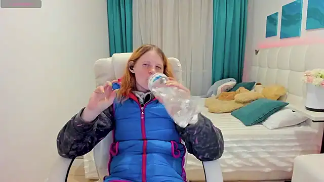 Kathlyn  Heath online show from 10/26/25, 07:31