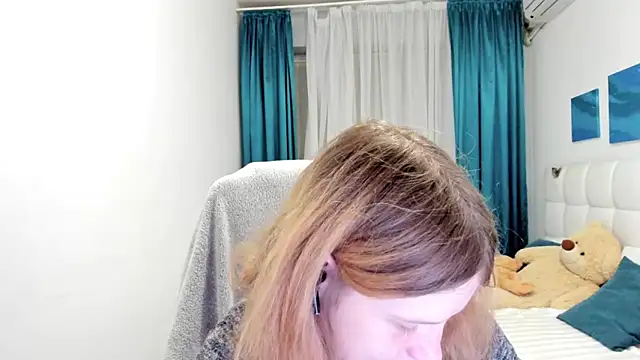 Kathlyn  Heath online show from 11/29/25, 07:17