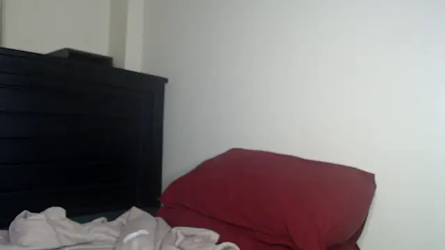 Snapshot of NIKKIE_LOVE chatting on 05/12/26, 05:32 NIKKIE LOVE online show from 05/12/26, 05:32