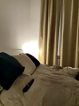 Snapshot of secretcrazy69 chatting on 12/03/24, 07:11 secretcrazy69 online show from 12/03/24, 07:11