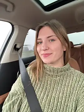 Snapshot of secretcrazy69 chatting on 01/06/25, 08:46 secretcrazy69 online show from 01/06/25, 08:46