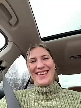 Snapshot of secretcrazy69 chatting on 01/16/25, 01:36 secretcrazy69 online show from 01/16/25, 01:36