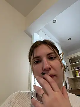 Snapshot of secretcrazy69 chatting on 02/22/25, 08:40 secretcrazy69 online show from 02/22/25, 08:40