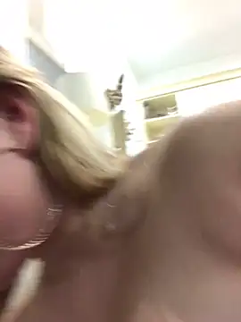 Snapshot of secretcrazy69 chatting on 03/02/25, 07:45 secretcrazy69 online show from 03/02/25, 07:45