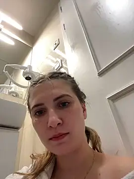 Snapshot of secretcrazy69 chatting on 03/16/25, 01:28 secretcrazy69 online show from 03/16/25, 01:28