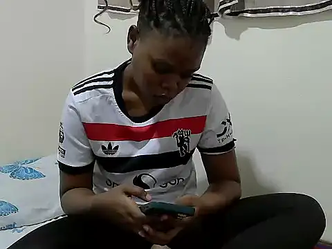 maggyjan online show from 04/18/26, 11:16