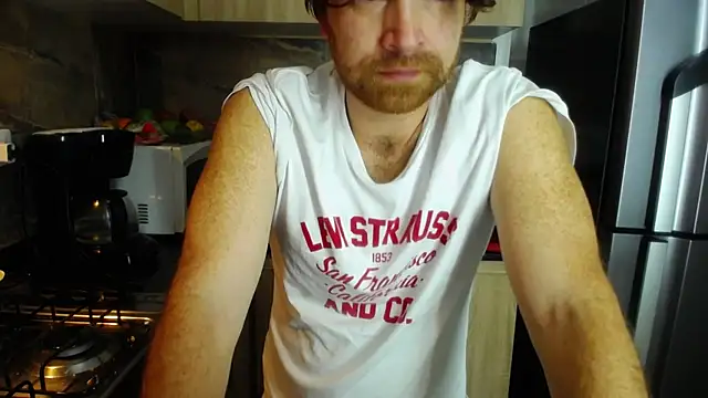 Snapshot of michacosio chatting on 10/19/25, 05:57 michacosio online show from 10/19/25, 05:57