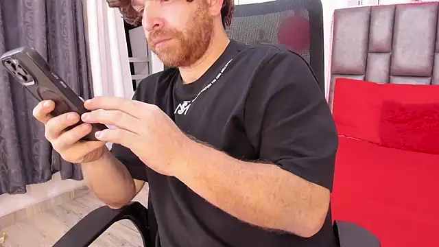 michacosio online show from 02/11/26, 02:16