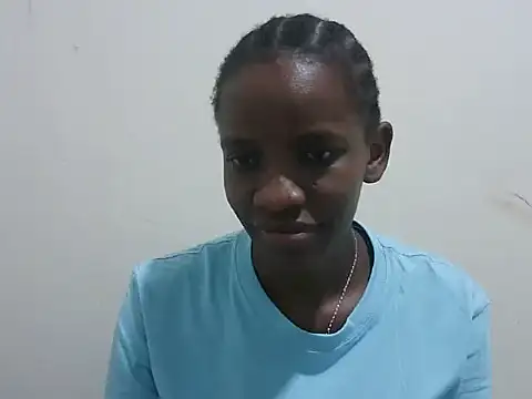 prettybeee online show from 12/18/25, 10:16