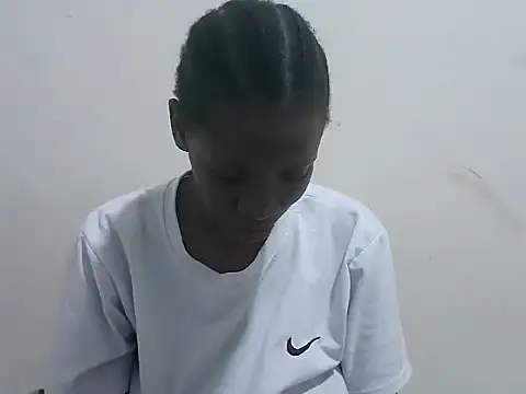 prettybeee online show from 04/08/26, 09:15