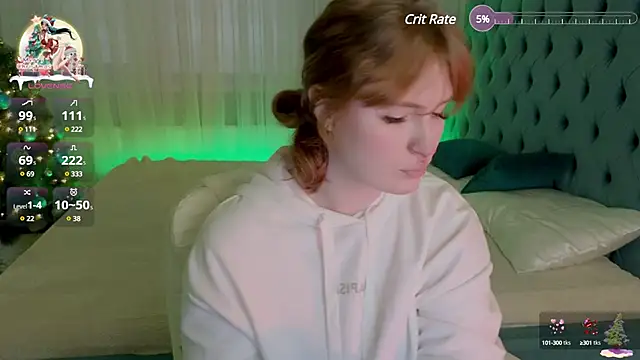 Snapshot of _Chlo__e chatting on 12/29/24, 11:29  Chlo  e online show from 12/29/24, 11:29