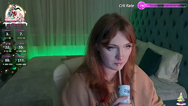 Snapshot of _Chlo__e chatting on 01/07/25, 09:25  Chlo  e online show from 01/07/25, 09:25