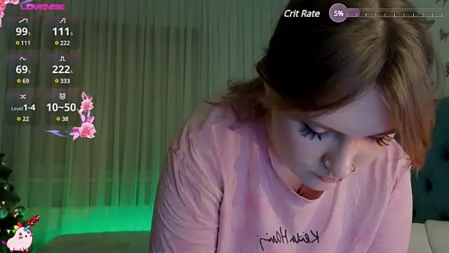 Snapshot of _Chlo__e chatting on 01/17/25, 12:42  Chlo  e online show from 01/17/25, 12:42
