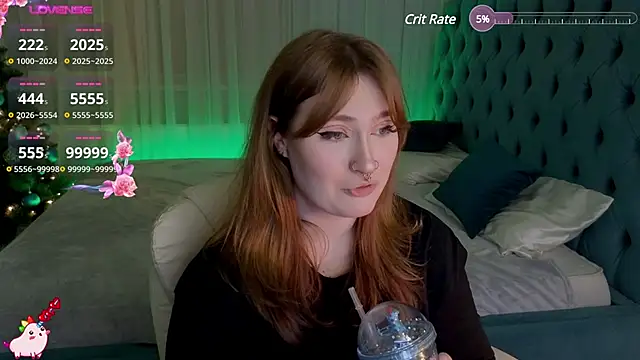 Snapshot of _Chlo__e chatting on 01/19/25, 03:39  Chlo  e online show from 01/19/25, 03:39