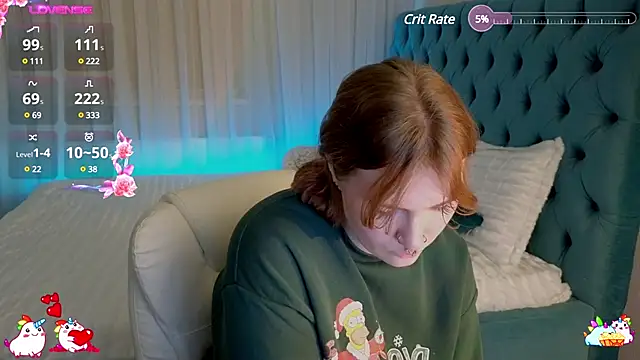 Snapshot of _Chlo__e chatting on 02/01/25, 03:30  Chlo  e online show from 02/01/25, 03:30
