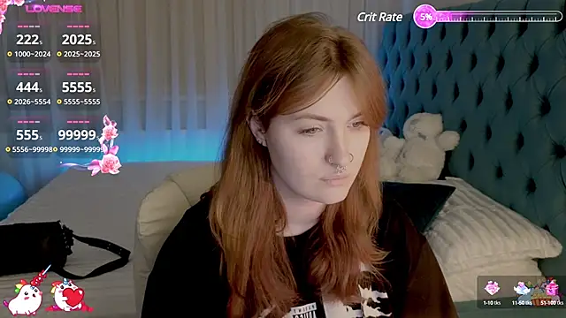 Snapshot of _Chlo__e chatting on 02/09/25, 10:11  Chlo  e online show from 02/09/25, 10:11