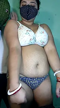 hotty Sexy-couple online show from 03/13/25, 02:49