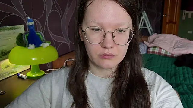 MiriamOr online show from 04/17/26, 08:06