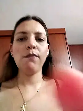 Snapshot of Mia_Hampton chatting on 03/11/25, 10:53 Mia Hampton online show from 03/11/25, 10:53